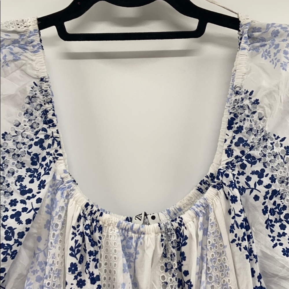 Zara bloggers fave embroidered eyelet dress - Picture 11 of 16